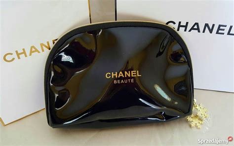 kosmetyczka chanel|CHANEL .